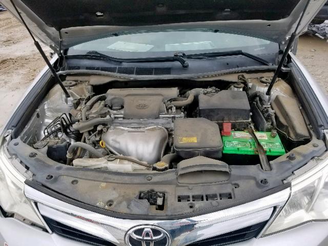 4T1BF1FK4CU135738 - 2012 TOYOTA CAMRY BASE SILVER photo 7