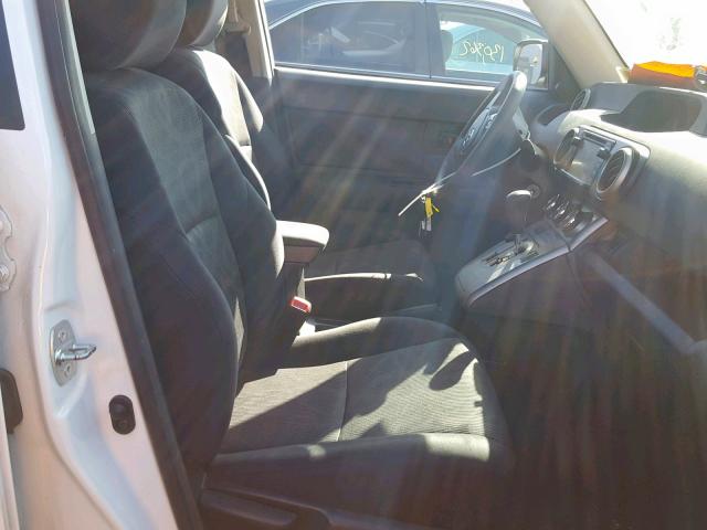 JTLZE4FEXEJ057699 - 2014 TOYOTA SCION XB Ақ фото 5