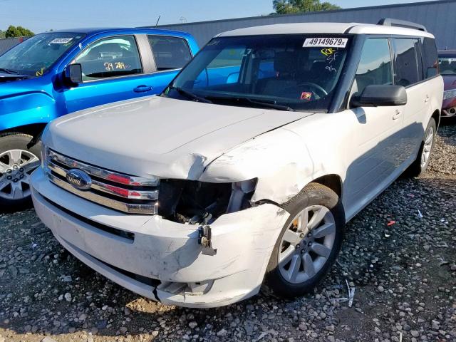 2FMDK51C79BA20500 - 2009 FORD FLEX SE WHITE photo 2