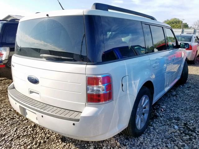 2FMDK51C79BA20500 - 2009 FORD FLEX SE WHITE photo 4