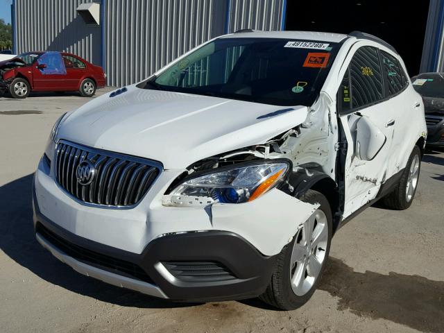 KL4CJASBXGB634438 - 2016 BUICK ENCORE WHITE photo 2