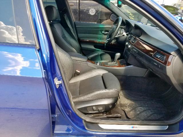 WBAPN7C54BA949240 - 2011 BMW 335 D BLUE photo 5