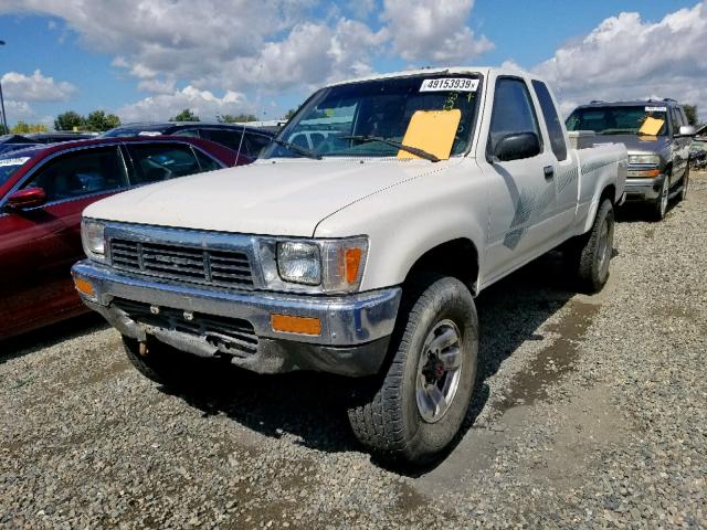 JT4RN13P5K0001333 - 1989 TOYOTA PICKUP 1/2 WHITE photo 2