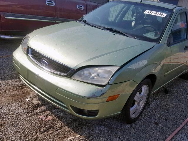 1FAFP37N37W334349 - 2007 FORD FOCUS ZX5 GREEN photo 9