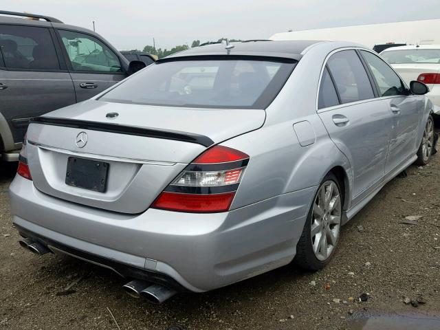 WDDNG71X97A062643 - 2007 MERCEDES-BENZ S 550 SILVER photo 4