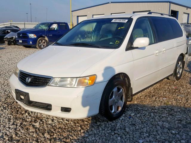 2HKRL1869YH509791 - 2000 HONDA ODYSSEY EX WHITE photo 2