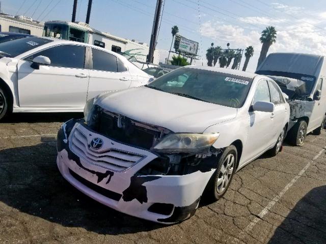 4T4BF3EKXBR140377 - 2011 TOYOTA CAMRY BASE WHITE photo 2