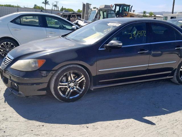 JH4KB16595C013555 - 2005 ACURA RL BLACK photo 9