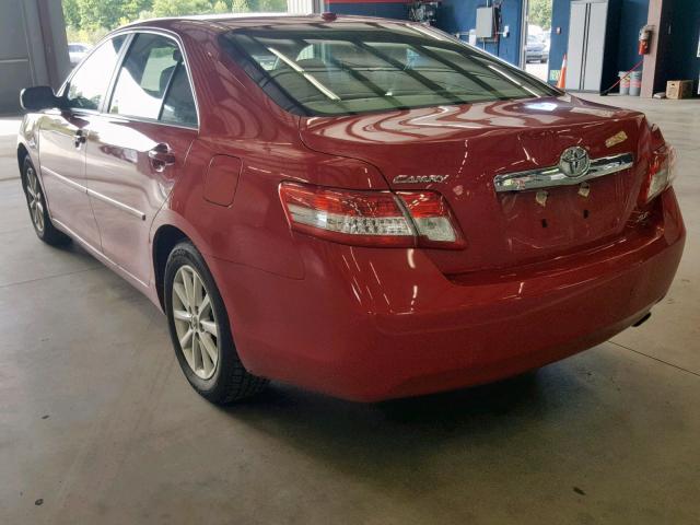 4T4BF3EK5BR159290 - 2011 TOYOTA CAMRY BASE RED photo 3