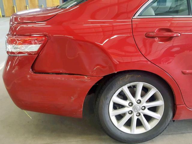 4T4BF3EK5BR159290 - 2011 TOYOTA CAMRY BASE RED photo 9