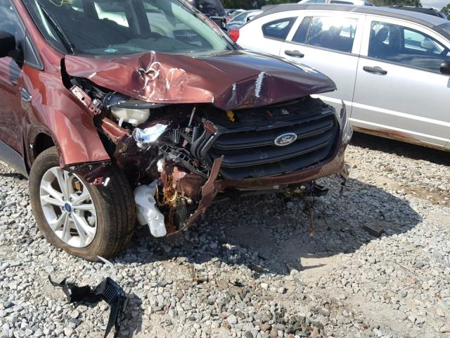 1FMCU0F73JUA48314 - 2018 FORD ESCAPE S BURGUNDY photo 9