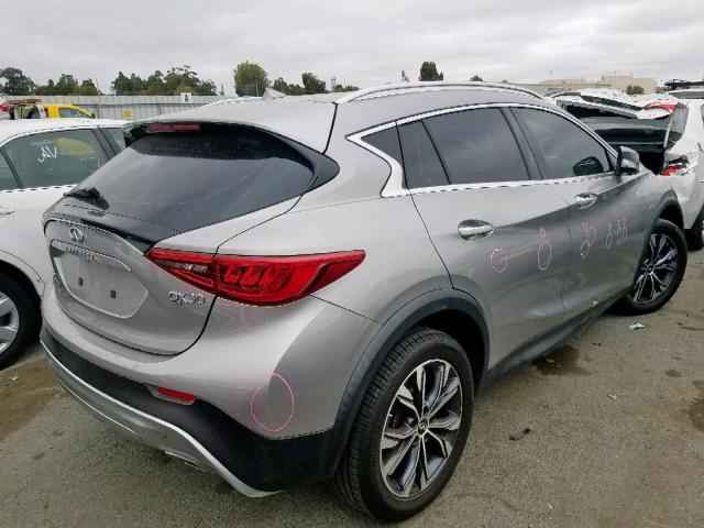 SJKCH5CR0HA037243 - 2017 INFINITI QX30 BASE SILVER photo 4