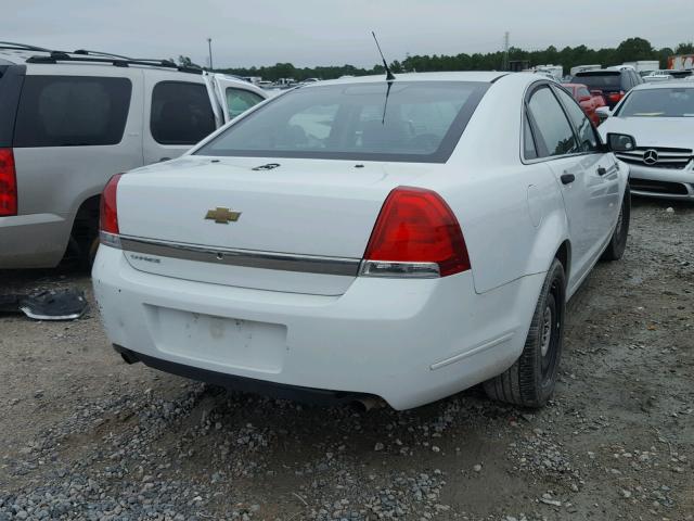 6G1MK5T25BL569736 - 2011 CHEVROLET CAPRICE PO WHITE photo 4