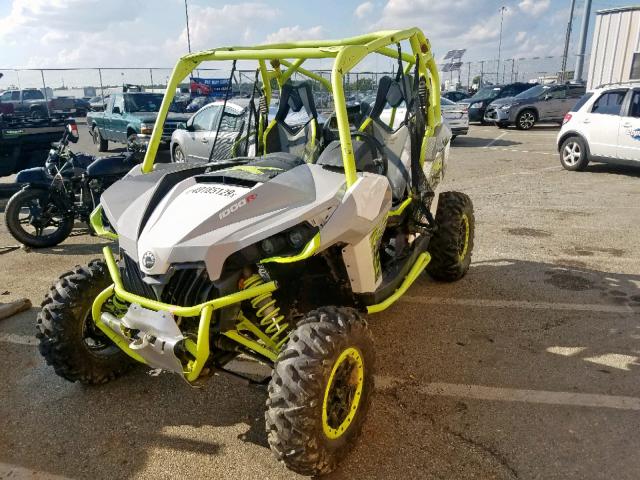 3JBPDAR29FJ003809 - 2015 CAN-AM MAVERICK 1 WHITE photo 2