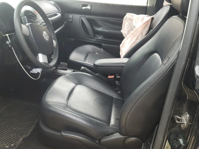 3VWPW31C48M515581 - 2008 VOLKSWAGEN NEW BEETLE 黑色 照片 5