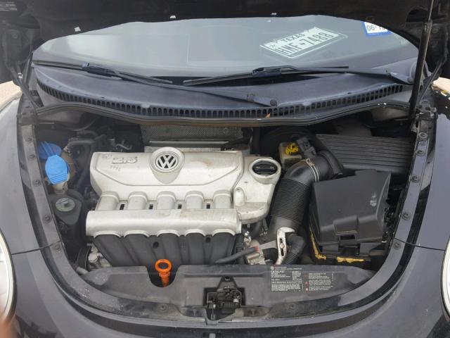3VWPW31C48M515581 - 2008 VOLKSWAGEN NEW BEETLE 黑色 照片 7