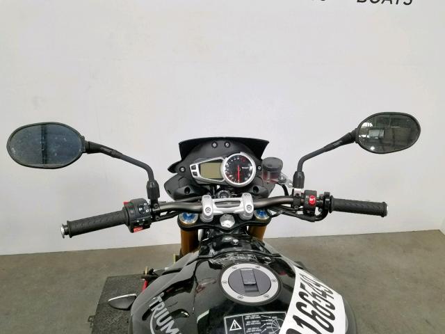 SMTN03PK1FJ660485 - 2015 TRIUMPH MOTORCYCLE SPEED TRIP BLACK photo 8