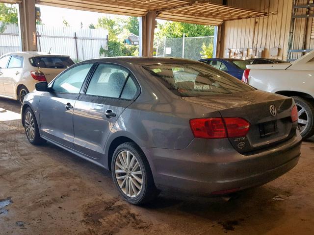 3VW1K7AJXBM334872 - 2011 VOLKSWAGEN JETTA BASE GRAY photo 3