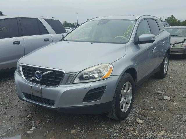 YV4952DL9C2298711 - 2012 VOLVO XC60 3.2 SILVER photo 2