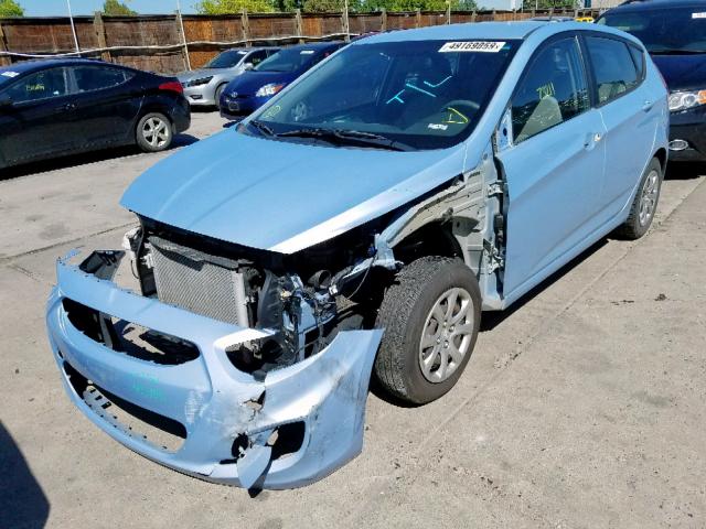 KMHCT5AE0DU084469 - 2013 HYUNDAI ACCENT GS BLUE photo 2