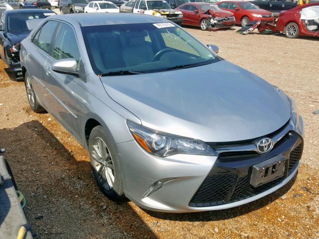 4T1BF1FK7FU039204 - 2015 TOYOTA CAMRY LE SILVER photo 1