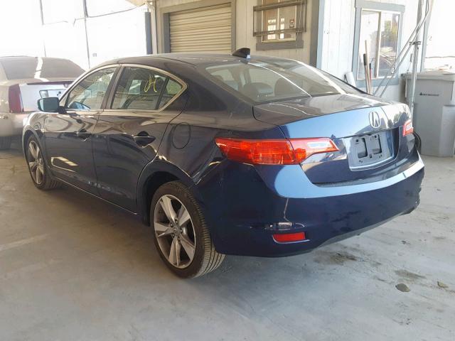 19VDE1F72DE006255 - 2013 ACURA ILX 20 TEC BLUE photo 3