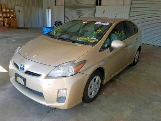 JTDKN3DU0A0036068 - 2010 TOYOTA PRIUS GOLD photo 2