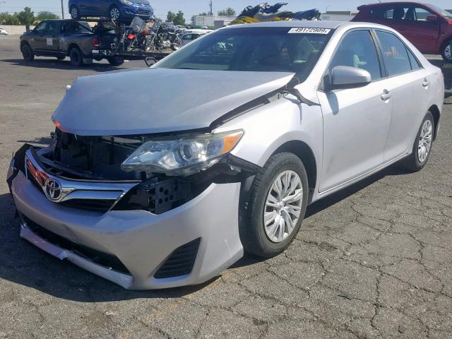 4T4BF1FK4CR244870 - 2012 TOYOTA CAMRY BASE SILVER photo 2