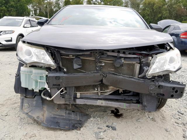 4T1BF1FK4EU369770 - 2014 TOYOTA CAMRY L SILVER photo 9