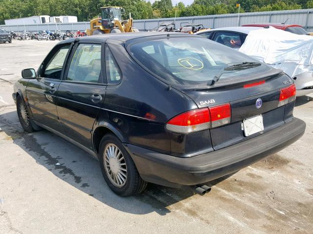 YS3DF58V0S2017068 - 1995 SAAB 900 SE BLACK photo 3