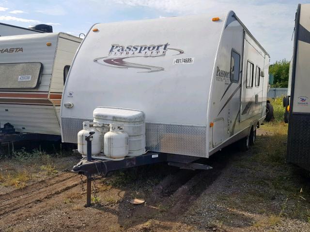 4YDT2452486412419 - 2008 KEYSTONE PASSPORT WHITE photo 2