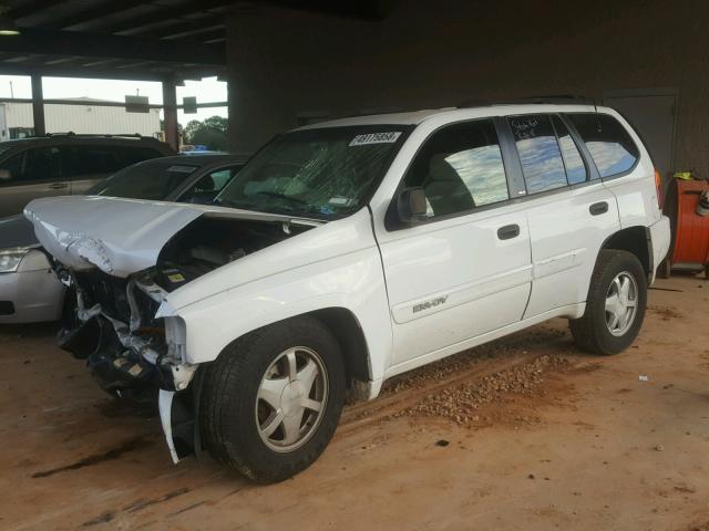 1GKDS13S822254193 - 2002 GMC ENVOY WHITE photo 2