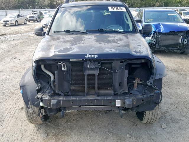 1J4GL38K45W720235 - 2005 JEEP LIBERTY RE BLACK photo 9