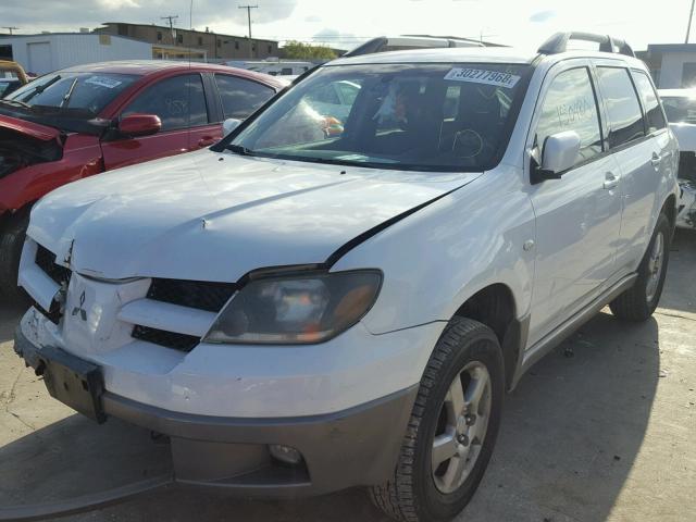 JA4LZ41G43U093232 - 2003 MITSUBISHI OUTLANDER WHITE photo 2