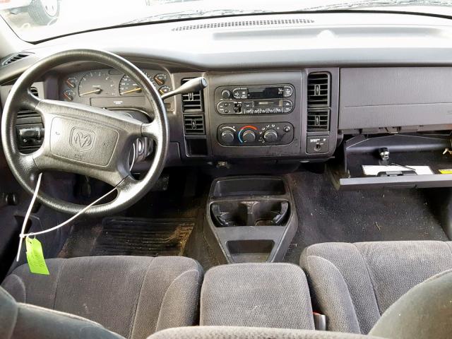 1B7GL22X31S292194 - 2001 DODGE DAKOTA SILVER photo 9