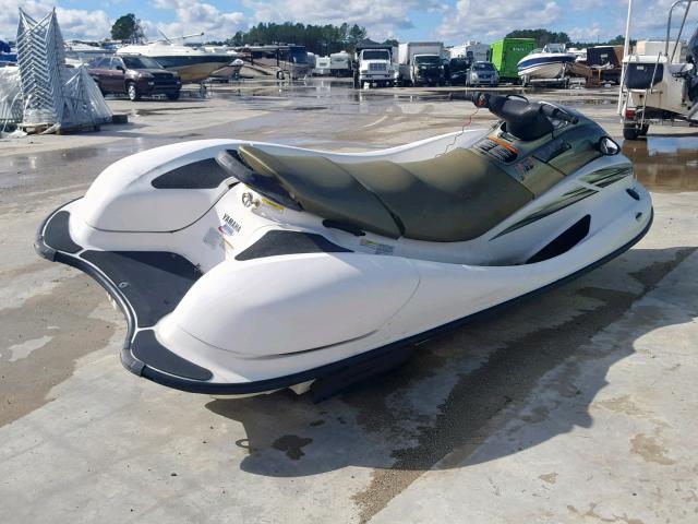 YAMC8299E000 - 2000 YAMAHA MARINE LOT WHITE photo 4