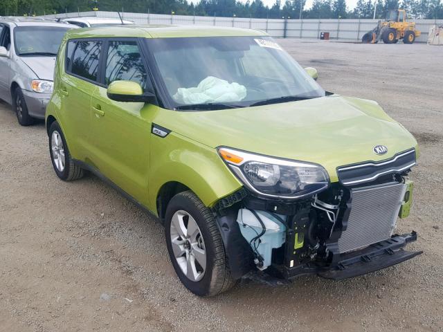 KNDJN2A28K7914296 - 2019 KIA SOUL GREEN photo 1