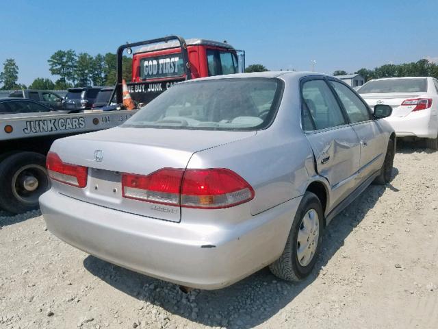 1HGCF86692A171639 - 2002 HONDA ACCORD VAL SILVER photo 4