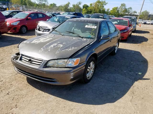 JT2BG22K0Y0508438 - 2000 TOYOTA CAMRY CE GRAY photo 2