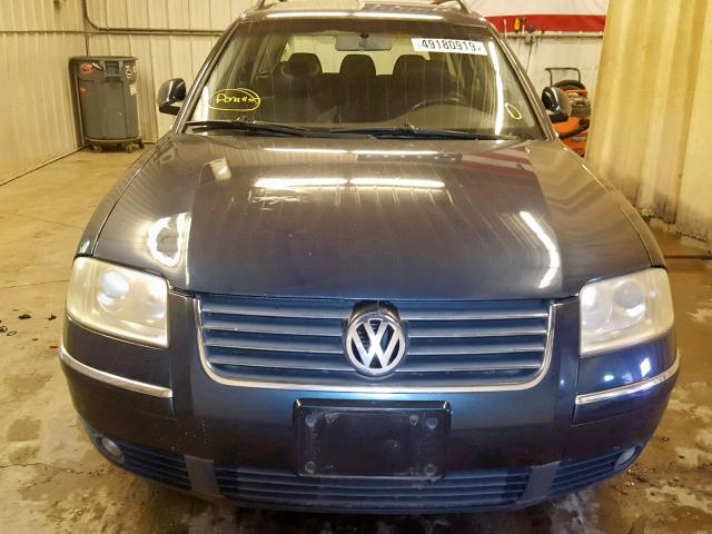 WVWVD63B54E290903 - 2004 VOLKSWAGEN PASSAT GLS BLUE photo 9