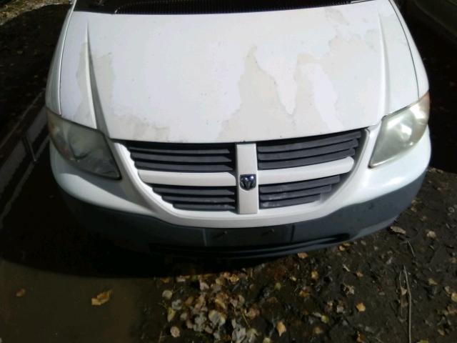 1D4GP25R76B684669 - 2006 DODGE CARAVAN SE WHITE photo 7