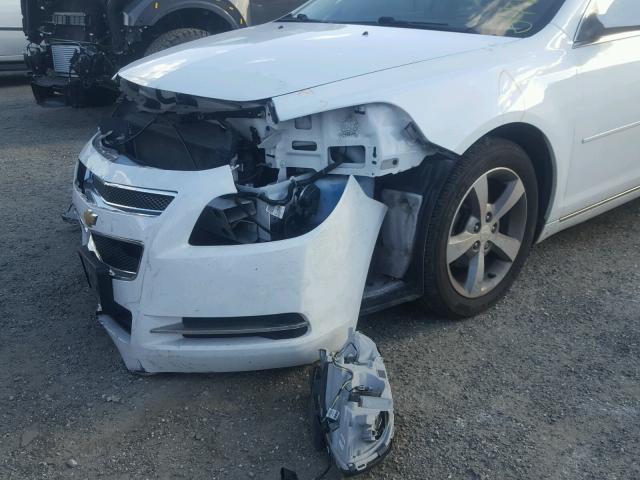 1G1ZC5E00CF166890 - 2012 CHEVROLET MALIBU 1LT WHITE photo 9
