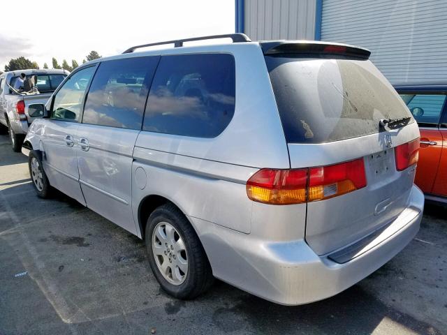 2HKRL18652H508354 - 2002 HONDA ODYSSEY EX SILVER photo 3