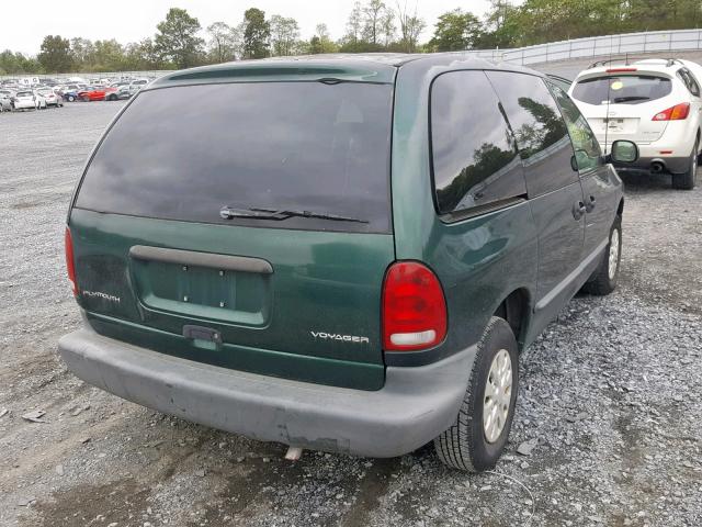2P4FP2537TR554033 - 1996 PLYMOUTH VOYAGER GREEN photo 4