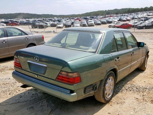 WDBEA32E6RC132848 - 1994 MERCEDES-BENZ E 320 GREEN photo 4