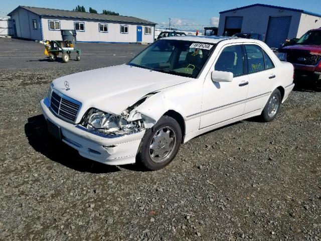 WDBHA29G8WA621418 - 1998 MERCEDES-BENZ C 280 WHITE photo 2