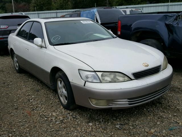 JT8BF28G5W5043893 - 1998 LEXUS ES 300 WHITE photo 1