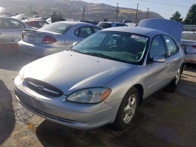 1FAFP55U02G186881 - 2002 FORD TAURUS SES SILVER photo 2