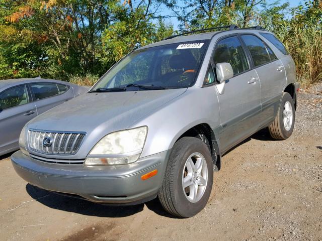 JTJGF10U020131984 - 2002 LEXUS RX 300 SILVER photo 2