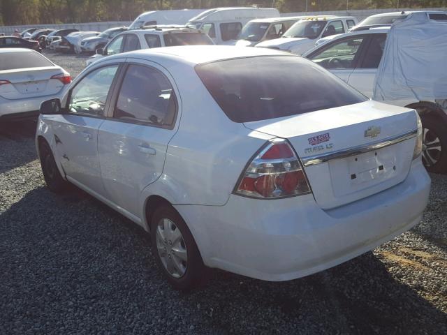 KL1TD56E99B358689 - 2009 CHEVROLET AVEO LS WHITE photo 3